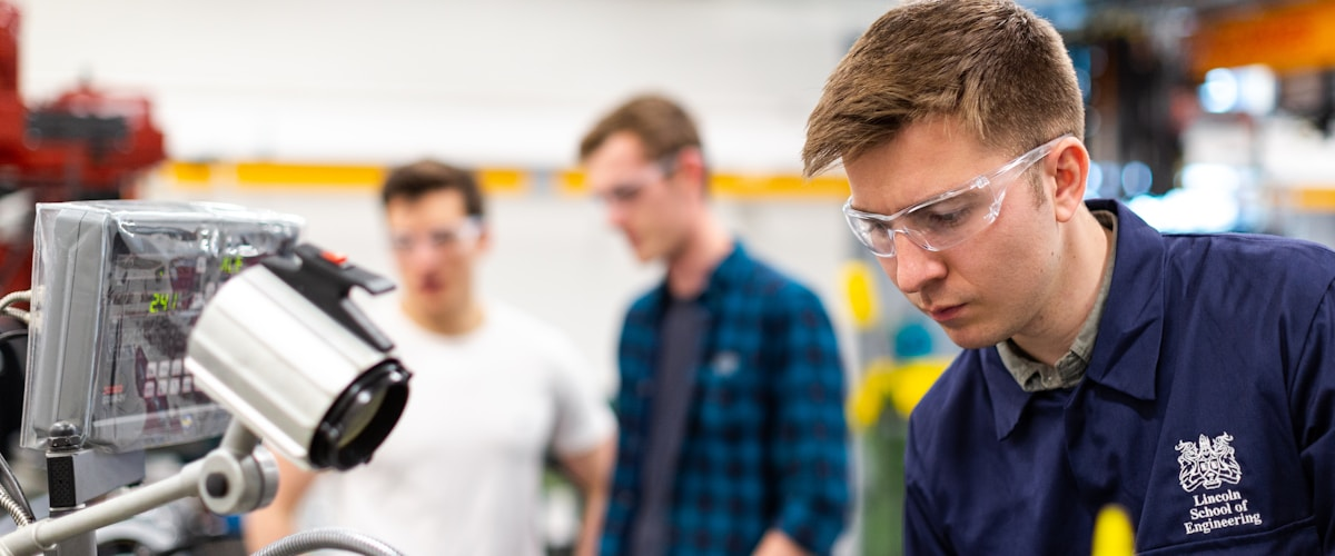 Health and safety services Manchester — Elmhurst accredited assessors serving 35+ areas